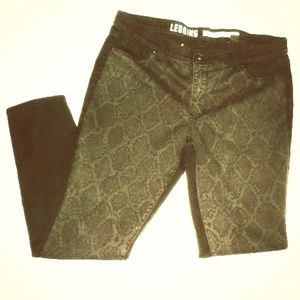 ⚡DKNY Snakeskin Print Jeggings Sz 16 * WORN ONCE